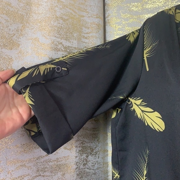 Order Plus Black/Green Leafy Print Roll-Up Sleeve Blouse Size M - Picture 6 of 13